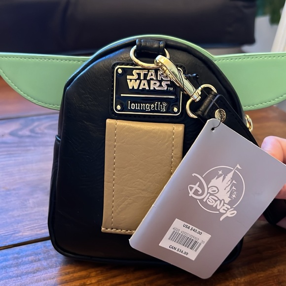 Star Wars Loungefly baby Grogu wristlet. - Picture 2 of 3